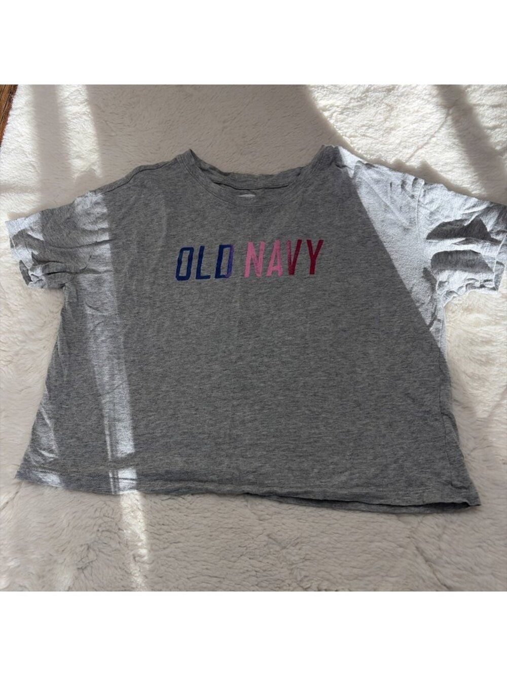 Old Navy Girls Small Crop Tee Center Logo Gray Ombré Logo
